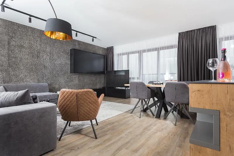 Inpoint Luxury City Center Pool & Gym Apartments Krakow